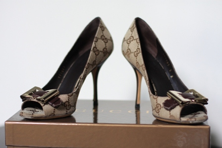 Gucci-Shoes-for-Quality-and-Fashion